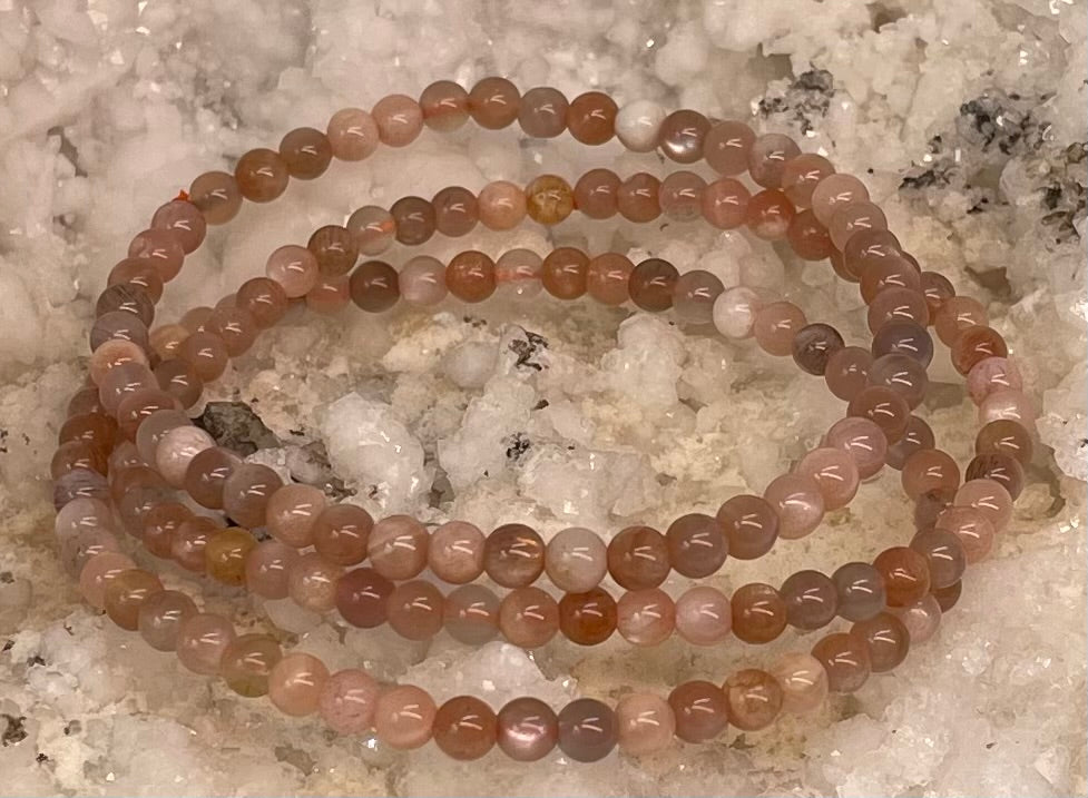 Peach Moonstone Crystal Bracelet